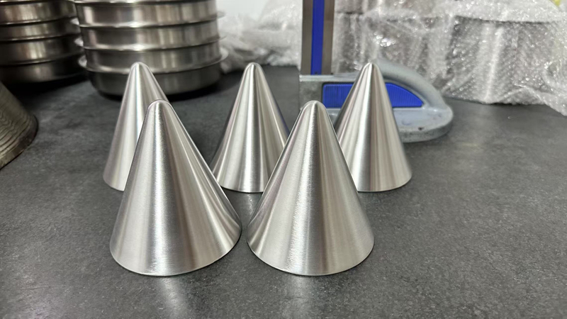 Pi&egrave;ces tournantes en acier inoxydable
