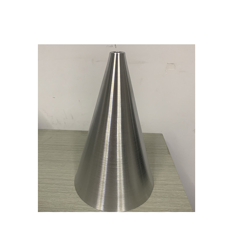 Ma&szlig;geschneiderter kegelf&ouml;rmiger Lampenschirm aus metallgedrehtem Aluminium