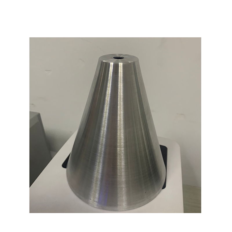 Ma&szlig;geschneiderter kegelf&ouml;rmiger Lampenschirm aus metallgedrehtem Aluminium